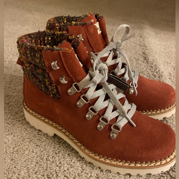 New Montelliana 1965 Maroon Boots NEW! 38/8 - Picture 1 of 4